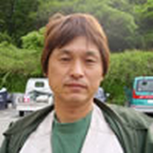井上 俊文
